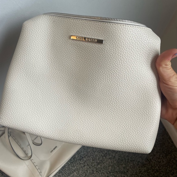Steve Madden cream tote with silver studs and matching clutch - Picture 8 of 10